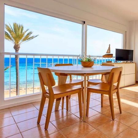 Apartamentos Sa Varadero Fronte Mar Espujols Es Pujols Esterno foto